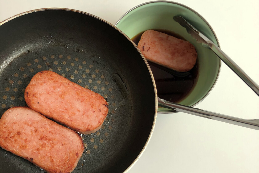 今日から料理男子デビュー 簡単 手軽 ドライブのお供にぴったりな スパむすび カー用品のジェームス