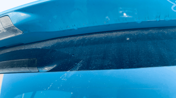 車ガラスのウロコ取り 原因や予防策から簡単な落とし方まで詳しく解説 カー用品のジェームス